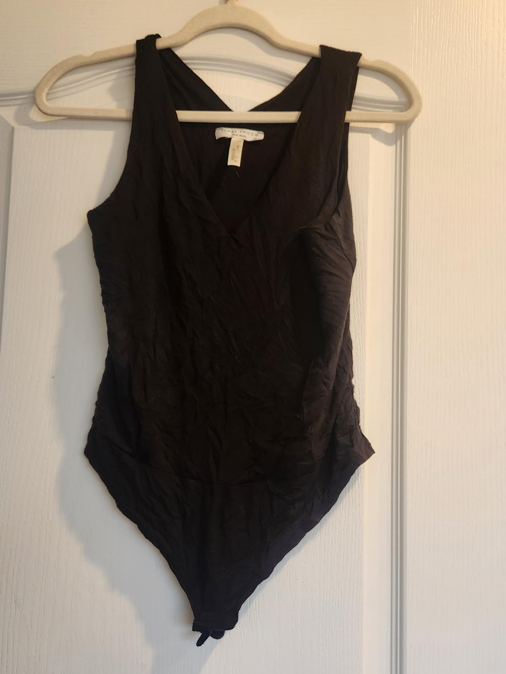 Final Touch Black Sleeveless V-Neck Bodysuit L Euc